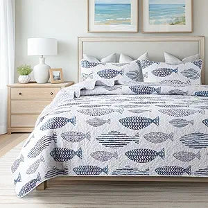 SLPR Sea of Dreams 3-Piece Quilt Set - King Size with 2 Shams, Blue and White Ocean-Inspired Bedding Set, Nautical Fish Design, Lake Themed Coastal Quilted Bedspread for Modern Maritime Decor