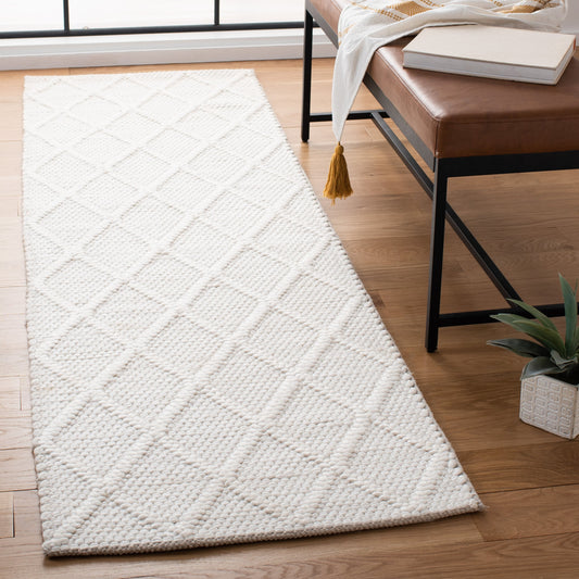 Safavieh  Natura 310 Ivory/Ivory Contemporary 2ft-3in x 16ft Runner Rug