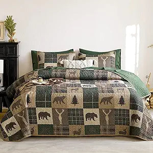 Wake In Cloud - Rustic Quilt Set, Cabin Lodge Christmas Bear Moose Deer Wildlife Western Patchwork Country, Reversible Lightweight Bedspread Coverlet, 3 Pieces, Green Brown, King Size