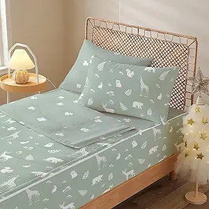 Nayoroom Boy and Girls Durable Zipper Bedding (Clover & Animals, Twin)
