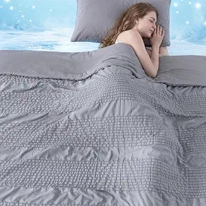 Cooling Comforter King Size, Grey Seersucker Plaid Cooling Blanket 104"x90" for All Season, Q-Max>0.5, Soft Lightweight Breathable Summer Comforter for Hot Sleepers and Night Sweats