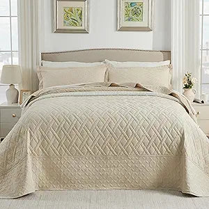 Qucover 132 x 120 Oversized King Quilt, Beige California King Bedspread, Soft Lightweight Microfiber Extra Wide Quilt, 3PC Geometric Diamond Pattern Coverlet with 2 Pillow Shams, for All Season