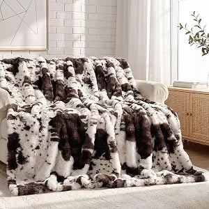 Wajade Fluffy Faux Fur Throw Blanket for Couch Bed 90x106, Luxury Soft Thick Fuzzy Plush Bubble Blanket, Warm Cozy Blanket for Sofa Chair Cow Print-Dark Brown