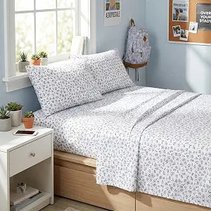 Aeropostale 4 Piece Premium All Season Microfiber Sheet Set, 2 Pillow Cases, 1 Fitted Sheet, 1 Flat Sheet, Fits Mattresses up to 16��� Deep, Twin Size, Purple Blue Ditsy Floral
