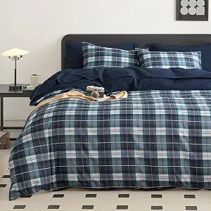 Wake In Cloud - Plaid Comforter Set, Scottish Tartan Check Geometric Modern Pattern Printed, Soft Lightweight Bedding, 3 Pieces, Navy Green, Queen Size
