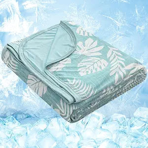 OIGAE Cooling Blanket King Size 90"x108" for Hot Sleepers & Night Sweats  Instant Cool Touch Soft Lightweight Summer Blanket with Snowflake Print for Bed Couch Travel, Green
