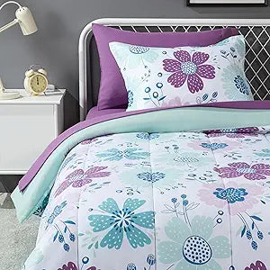 Amazon Basics 5-Piece Soft, Easy-Wash Microfiber Kid's Bed-in-a-Bag Bedding Set with Sheet and Comforter, Twin, Bluish Flowers