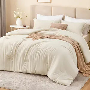 Love's cabin Beige King Size Comforter Set, 3-Piece Prewashed Bed Set with 1 Comforter (104 x 90 in) & 2 Pillowcases, Lightweight & Breathable for All Seasons