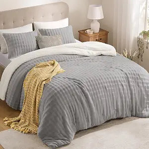 downluxe Ultra-Soft Micromink Sherpa Queen Comforter Set Gray - Plush Warm Fall Winter Blanket & Bedding Comforter Sets (1 Comforter, 2 Pillowcases)