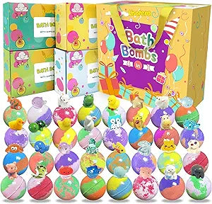 Bath Bombs for Kids with Surprise Inside, 32 Pack Kids Bath Bombs with Land & Sea Animal Toys, Bubble Bath Fizzy Ball for Girls Boys with Bath Toys, Fun Birthday Gift Handmade Child-Safe Bath Bomb