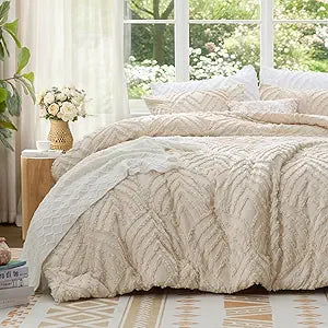 BEDELITE Queen Comforter Set - Tufted Boho Bedding Set, Beige Boho Comforter, Soft Lightweight Comforter Queen, 3 Pieces Farmhouse Jacquard Bed Set for All Seasons