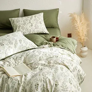 Wake In Cloud - Floral Comforter Set, Botanical Vintage Flower Coquette Cottagecore Aesthetic for Women Teen Girls, Soft Lightweight Dorm Bedding, 3 Pieces, Olive Green, Full Size