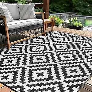 Outdoor Patio Plastic Straw Rug - 6x9 ft Outdoor Camping Rug Waterproof Reversible, Area Carpet Patios Clearance RV, Outside Porch Balcony Deck for Camper, Black & White