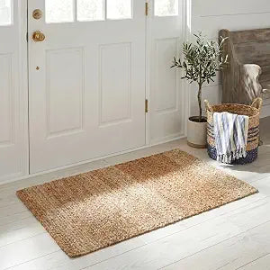 SAFAVIEH Natural Fiber Collection Accent Rug - 2' x 3', Natural, Handmade Farmhouse Jute, Ideal for High Traffic Areas in Entryway, Living Room, Bedroom (NF732A)