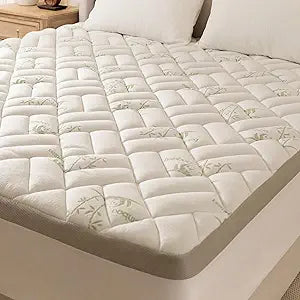 NEWDECO Queen Size Mattress Topper Cooling Viscose Made from Bamboo Thick Support Pillow Top Mattress Pad for Back Pain Relief Soft Breathable Mattress Cover with 8-18 Deep Pocket (Green, Queen)