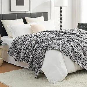 Cozy Bliss Leopard Print Fuzzy Throw Blanket for Bed & Couch, Thick Soft Warm Fleece Blankets for Room Decor, for Girls Kids Women Men, Snow Leopard, Grey 100"*120"