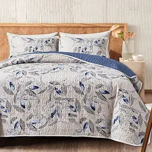 Joyreap 2 Pieces Microfiber Quilt Set, Botanical Blue Leaves on Light Gray Reversible Design, Bedspread Bed Cover for All Season, 1 Quilt and 1 Pillow Sham (Twin, 68x86 inches)