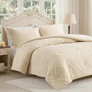 Amlie Home Twin Comforter Set, 2 Piece Beige Jacquard Bedding Set with 1 Pillow case, Soft Microfiber Diamond Design, Lightweight All-Season for Bedroom & Dorm