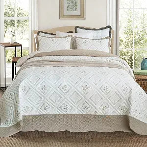 Cmfshape Oversize King Quilt Set Taupe-120x120 California King Bedspread with 2 Pillow Shams-Exquisite Embroidery Bedding Comforter for All Season-Lightweight Coverlet Drop to The Floor