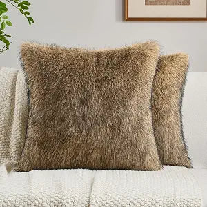 FUTEI Pack of 2 Faux Raccoon Fur Plush Throw Pillow Covers 18x18 Inch Soft Fluffy Farmhouse Decorative Cushion Case Modern Luxury Accent for Couch Bed Living Room, Tawny
