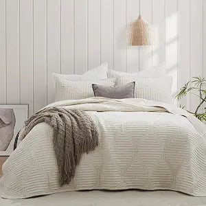 Oli Anderson King Quilt Set, Beige Lightweight Soft Bedspread Coverlet, Basket Weave Pattern Bedding, 3PCS Modern Geometric Stitching Textured Comforter Sets (1 Quilt and 2 Pillow Shams)