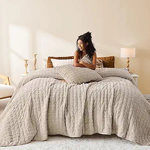 Wonderful Corduroy Texture Beige Quilt Set Queen - Hypoallergenic Skin-Friendly Soft Plush Velvety Touch Bedspread, Classic Vertical Striped Lightweight Coverlet for All Season, 106"x94"