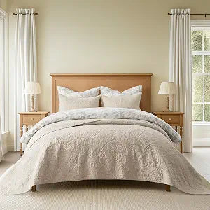 EVERGRACE 100% Cotton Paisley Quilt Set, Oversized King 3 Piece Set  Prewashed Lightweight Bedspread with 2 Shams, Soft & Breathable Matelasse-Style Quilted Coverlet, Flax Beige