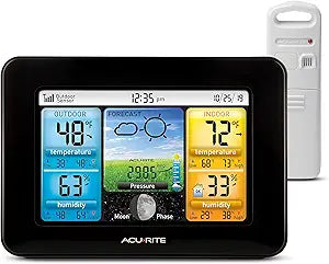 AcuRite Wireless Home Weather Station with Color Display, Indoor Outdoor Thermometer and Temperature Sensor (02077M)