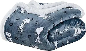 Berkshire Blanket Peanuts Sherpa Blanket, 480gsm Warm Reversible Heavy Thick Blanket for Couch, Bed & Travel (Poses and Paws Blue Jean, Twin Size 60" x 90")