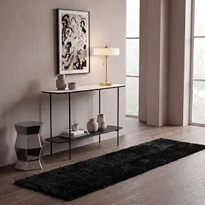 SAFAVIEH Lindsay Shag Collection Runner Rug - 8' Runner, Black, Contemporary Design, Ideal for High Traffic Areas in Hallway, Bathroom & Kitchen (LNS560Z-28)