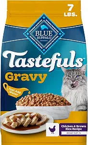 Blue Buffalo Tastefuls Irresistible Gravy Experience Chicken & Brown Rice Recipe Adult Cat 7+, Soft Dry Indoor Cat Food, Deliciously Healthy Natural Cat Food, Supports Digestion & Coat Health, 7 lbs.
