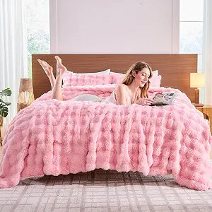Lotus Karen Faux Fur Pink Comforter King  Fluffy Big Bubble Faux Rabbit Fur Thick Comforter Sets, Warm Cozy Fuzzy Bed Set 3 Pieces, 1 Comforter and 2 Pillowcases