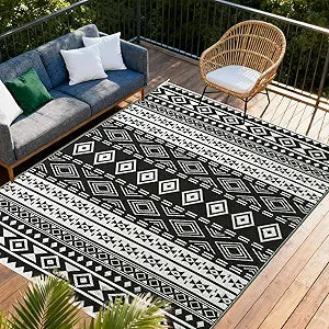 WILDROOTS 8x10 Feet Black and White Plastic Outdoor Rug, Stain Resistant Waterproof Reversible Outdoor Patio Rug, Fade Resistant Camping Rug