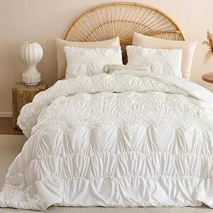 JANZAA Quilts Queen Size, Cream White Quilt Bedding Set with Fan Stitched Quilt Bedspread Coverlet Lightweight Soft Quilted Blanket Thin Cinched Comforter Bed Cover for All Season-3 Pieces