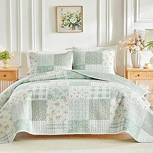 Flysheep Floral Patchwork Quilt Set Full/Queen Size, 3 Pieces Green Flower Plaid Bedspread Coverlet Set, Lightweight Soft Microfiber Bed Cover for All Season (90" x 90", 1 Quilt+ 2 Pillow Shams)