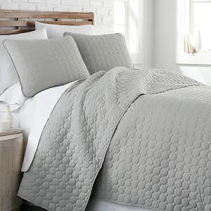 Oversized Grey Queen Quilt Bedding Set with 2 Pillow Shams, Steel Grey