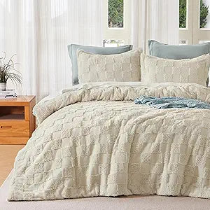 Joiedomi Queen Comforter Set, 3 Pieces Beige Boho Queen Bedding Set with 1 Plaid Geometric Comforter and 2 Pillow Shams, Checkered Bed in a Bag for All Seasons