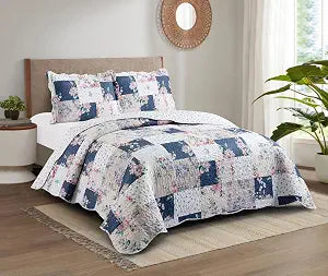 Brilliant Sunshine Pink Rose & Blue Toile Patchwork Quilt Set, Full/Queen