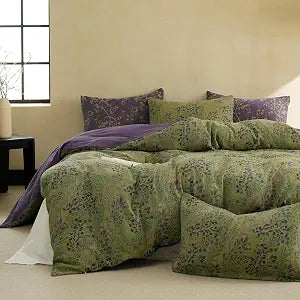 BISELINA 100% Cotton Muslin Duvet Cover Set Queen, 3 Pcs Yarn-Dyed Jacquard Textured Reversible Floral Design, Soft and Breathable Bedding Set with Zipper Closure, Green Purple