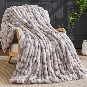 VFROO Ruched Faux Fur Throw Blanket, Soft Plush Fluffy Blanket, Warm Thick Cozy Blanket for Couch Bed and Sofa, Fuzzy Comfy Rabbit Fur Throw Blankets Gifts for Women Mom Her (50"x60",Tie-dye Taupe)