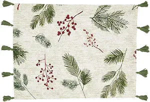 Pine needle and Red Berry Placemats (Set of 4)