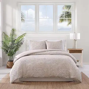Tommy Bahama - King Duvet Cover Set, Soft Yarn-Dyed Cotton Bedding with Lightweight Feel, 3 Piece Bed Set with Matching Pillowcases (Jungle Palms Beige)