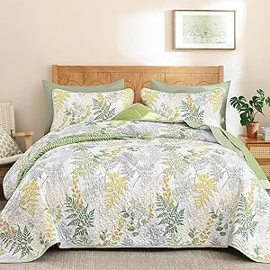 WONGS BEDDING Quilt Queen Size,3 Pieces Sage Green Botanical Bedspread with Farmhouse Leaves Pattern,Soft Lightweight Microfiber Coverlet for All Seasons96"90"