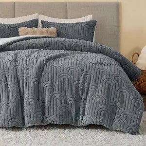 ChiXpace Arch Sherpa Comforter Set Queen, Warm & Fluffy Bed Set, Grey