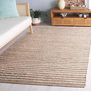 SAFAVIEH Cape Cod Collection Accent Rug - 3' x 5', Natural & Green, Handmade, Braided Design, Ideal for The Living Room, Bedroom, Dining Room (CAP151Y-3)