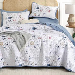 WONGS BEDDING Floral Quilt Set Queen Size, 3 Pieces Navy Blue Botanical Plants Pattern Bedspread Coverlet Set with 2 Pillowcases, Soft Lightweight Microfiber Bedding Set for All Season(96"90")