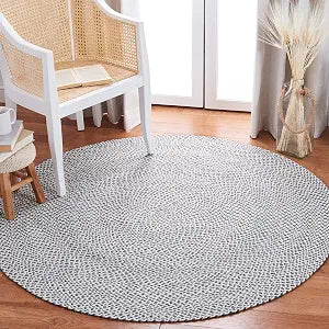 SAFAVIEH Braided Round Rug 3', Grey & Ivory BRD801F
