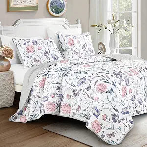 WPM WORLD PRODUCTS MART Luxury 3-Piece Floral Butterfly Bedspread Set, Purple and Pink Flowers, Lightweight Microfiber Quilt with Shams, Queen/King (Queen)