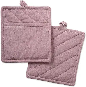 DII 100% Cotton Solid Chambray Kitchen Set, Potholders, Barn Red, 2 Piece