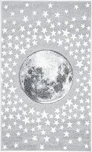 SAFAVIEH Carousel Kids Collection Accent Rug - 3'3" x 5'3", Light Grey & White, Non-Shedding & Easy Care, Ideal for High Traffic Areas for Boys & Girls in Playroom, Nursery, Bedroom (CRK135F)